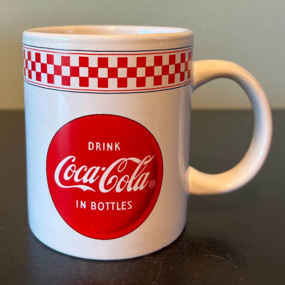 Vintage DRINK COCA-COLA IN BOTTLES Logo White Red Checkered Mug -~ Advertising - Picture 2 of 7